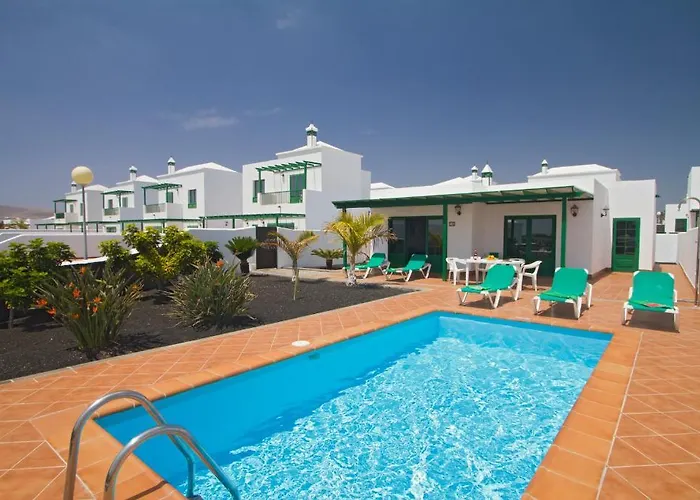 Курортний комплекс Ereza Brisa Marina