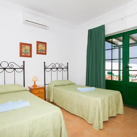 Ereza Brisa Marina 3* Playa Blanca